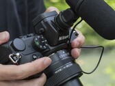 La Z5 di Nikon è un'opzione utile sia per i videografi che per i fotografi di scena. (Fonte: Nikon)