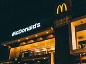McDonald's stamperà in 3D i paralumi con materiali riciclabili. (Fonte: Robi Pastores / Pexels)