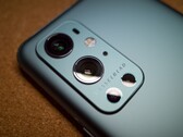 Alcuni portatili OnePlus 9 Pro soffrono di problemi di surriscaldamento. (Fonte: Izzy Jiang)