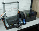 Recensione dell'Anycubic Kobra 3 V2 Combo: Una stampante 3D tra il genio del plug-and-play e una zona di costruzione fai-da-te