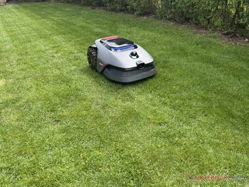 Mova LiDAX Ultra 1200 al lavoro sul campo...