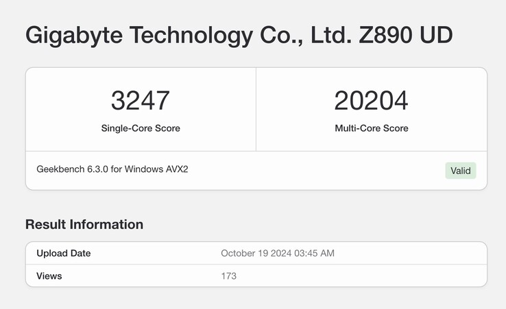 La CPU Core Ultra 285 sembra essere molto potente, nonostante la mancanza del supporto hyper-threading. (Fonte: Geekbench)