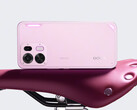 L'Oppo K15 Pro sarà disponibile in quattro colori, tra cui questo splendido rosa.