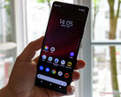 L'Xperia 1 IV ha una batteria più grande e un display più luminoso dell'Xperia 1 III, tra gli altri cambiamenti. (Fonte: NotebookCheck)