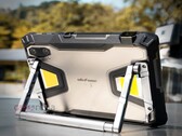 Ulefone Armor Pad 5 Ultra è più pesante di molti computer portatili. (Fonte: GSMArena)