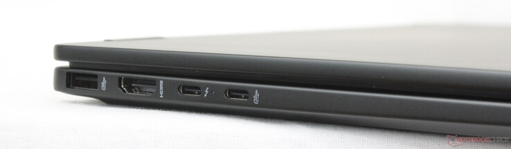 A sinistra: USB-A (10 Gbps), HDMI 2.1, USB-C Thunderbolt 4 con DisplayPort + Power Delivery, USB-C (10 Gbps) con DisplayPort + Power Delivery