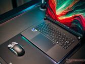 Recensione dell'Asus ROG Strix SCAR 16 2025: Il laptop RTX 5090 e il mini LED all'interno di un laptop gaming.