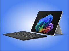 Il Surface Pro 12 'for Business' può essere acquistato nei colori Nero o Platino.