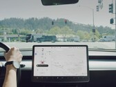 Gran parte del vantaggio competitivo di Tesla deriva dalle sue avanzate funzioni di guida automatizzata. (Fonte: Tesla)