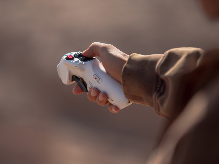 Il controller Antigravity A1 Grip. (Fonte: Insta360)