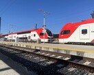 Le EMU di Caltrain parcheggiate (Stadler Kiss) in attesa di entrare in servizio durante la Display Week nel maggio 2024 (fonte: Andreas Sebayang)