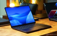 Apple è pronta a lanciare due generazioni di MacBook Pro nei prossimi dodici mesi.