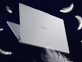 Il Lenovo Googlebook 15 è disponibile nel colore Cloud Grey con finitura in lega di magnesio.