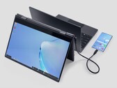 Il NexDock 360 può essere collegato ad uno smartphone tramite un unico cavo. (Fonte dell'immagine: Nex Computer)