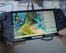 Il GPD Win 5 sembra un GPD Win 4 sovradimensionato con pulsanti riposizionati. (Fonte immagine: GPD)