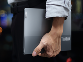 Sottile, leggero e con il miglior display della categoria. (Fonte immagine: Lenovo)