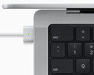 Il MacBook Pro 16 può essere caricato velocemente solo tramite il cavo MagSafe 3 per ora. (Fonte: Apple)