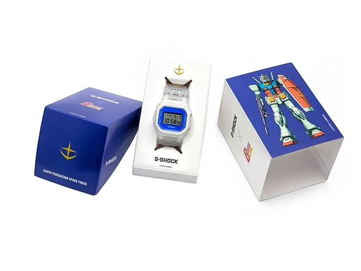 L'orologio in edizione limitata arriva in una confezione speciale decorata con immagini di Gundam e con il marchio Earth Federation Space Force.