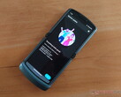 Il Razr 5G ha un supporto software peggiore rispetto ad alcuni smartphones LG. (Fonte: NotebookCheck)