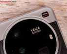 Non è chiaro se lo Xiaomi 17 Ultra sarà dotato di quattro sensori sul retro. Nella foto: la parte posteriore di Xiaomi 15 Ultra. (Fonte: Notebookcheck)