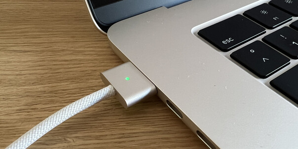 MagSafe ha un bell'aspetto ed è assolutamente facile da usare (Fonte: Notebookcheck - modifica)