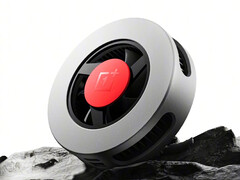 Il dispositivo di raffreddamento a punto di congelamento da 27W di OnePlus si basa su magneti per essere attaccato al telefono. (Fonte: OnePlus)