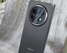L'Oppo Find N5 nella sua colorazione nera. (Fonte: Notebookcheck)