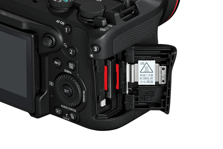 La nuova fotocamera di Canon supporta la doppia registrazione.