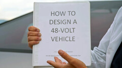 Tesla condivide tutta l'ingegneria 48V del Cybertruck (immagine: Hagerty/YT)