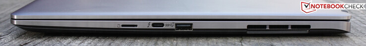 microSD (UHS-III), Thunderbolt 4 con DisplayPort, USB 3.2 Gen 2 (SuperSpeed 10 Gbps)