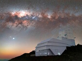 La più grande fotocamera al mondo da 3.200 MP immagina il cielo notturno presso l'Osservatorio Vera C. Rubin di NSF-DOE, ora operativo. (Fonte: RubinObs/NOIRLab/SLAC/DOE/NSF/AURA/H. Stockebrand)
