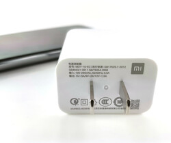 Xiaomi include un alimentatore da 18 W nella confezione