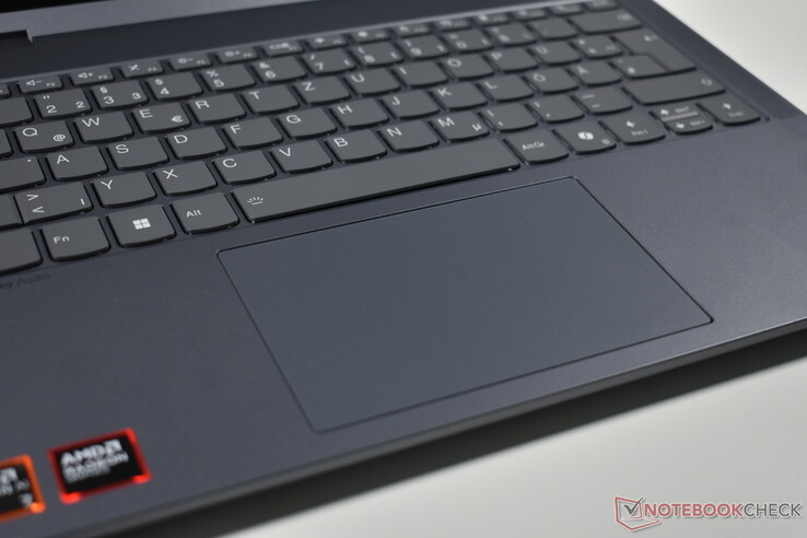 Lenovo IdeaPad 5 2-in-1 14AKP10: Touchpad
