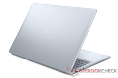 Il prezzo del Dell 16 Plus parte ufficialmente da 1150 dollari, ma è necessario cliccare su diversi pulsanti per vedere questo prezzo (Fonte: Dell)