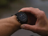 Il Forerunner 255 è uno dei due smartwatch Garmin che ricevono nuovi aggiornamenti Release Candidate. (Fonte: Garmin)
