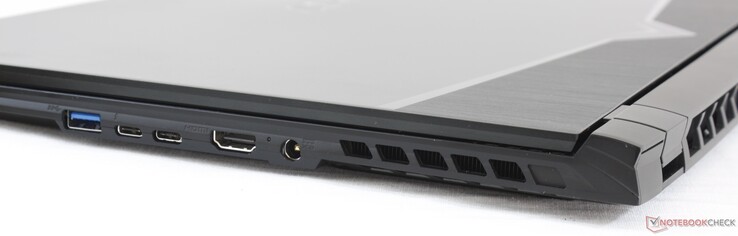Lato Destro: USB 3.1 Type-A, USB Type-C + Thunderbolt 3, USB Type-C + DisplayPort 1.4, HDMI 2.0, alimentazione