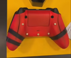 Il controller Xbox Deadpool x senza l'attacco posteriore. (Fonte: bilibili)