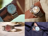 Orologi Timex x Todd Snyder Marlin Mesh con quadranti argentati, blu acqua e color salmone con effetto sunburst, mostrati sia indossati che non indossati al polso.