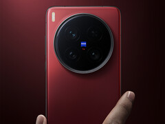 Vivo potrebbe sostituire l'X200 Ultra con due nuovi smartphone piuttosto che con un successore diretto.