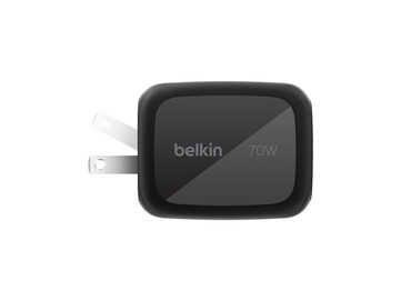 I rebbi pieghevoli lo rendono facile da infilare in una tasca o in una borsa. (Fonte: Belkin)