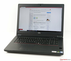 Recensione della workstation Fujitsu Celsius H980. Dispositivo di test gentilmente fornito da Fujitsu Germany.