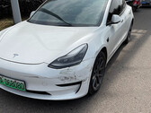 La Model 3 ne è uscita abbastanza indenne (immagine: Yan Chang/Twitter)