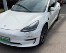 La Model 3 ne è uscita abbastanza indenne (immagine: Yan Chang/Twitter)