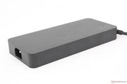 adattatore CA da 330 W