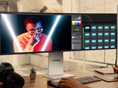 L'LG UltraWide 49U950A-W ha un pannello IPS da 49 pollici con un rapporto d'aspetto di 32:9 (Fonte: LG)