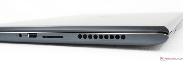 A destra: cuffie da 3,5 mm, USB-A 3.2 Gen. 1, lettore di schede SD
