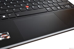 Lenovo ThinkPad Z13: questa volta i pulsanti TrackPoint integrati potrebbero avere successo