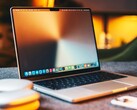 Apple si dice che riveda il design del "Liquid Glass" in macOS 27.