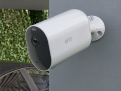 Arlo Pro 4 XL e Ultra 2 XL hanno una durata della batteria di 365 giorni. (Fonte: Arlo)