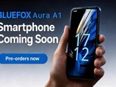 Il Bluefox Aura A1 è uno smartphone Android compatto dotato di un display da 4,7 pollici.